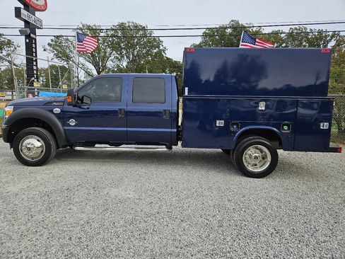 Used 2011 Ford F450 XL w/ PWR Equipment Group image 2