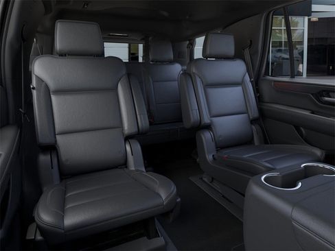 New 2026 GMC Yukon Denali w/ Sun & Power Step Package image 17