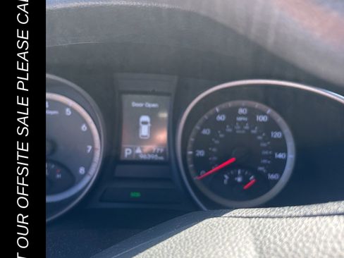 Used 2016 Hyundai Santa Fe Sport w/ Option Group 02 image 10