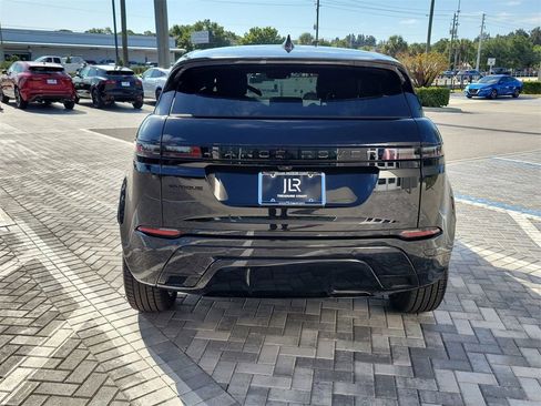 New 2026 Land Rover Range Rover Evoque Dynamic SE image 4