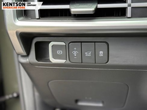 Used 2024 Hyundai Santa Fe SEL AWD/4WD image 15