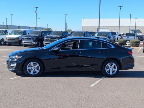 Certified 2023 Chevrolet Malibu LT image 2