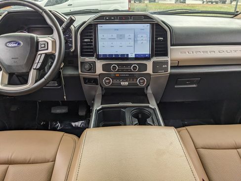 Certified 2022 Ford F250 Lariat image 17