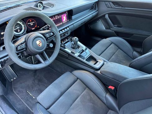 Certified 2023 Porsche 911 Carrera GTS image 4