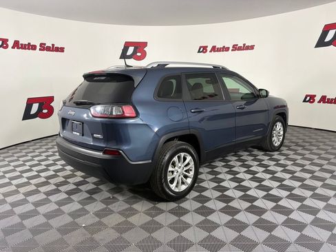 Used 2020 Jeep Cherokee Latitude w/ Advanced Safety Group FWD image 6