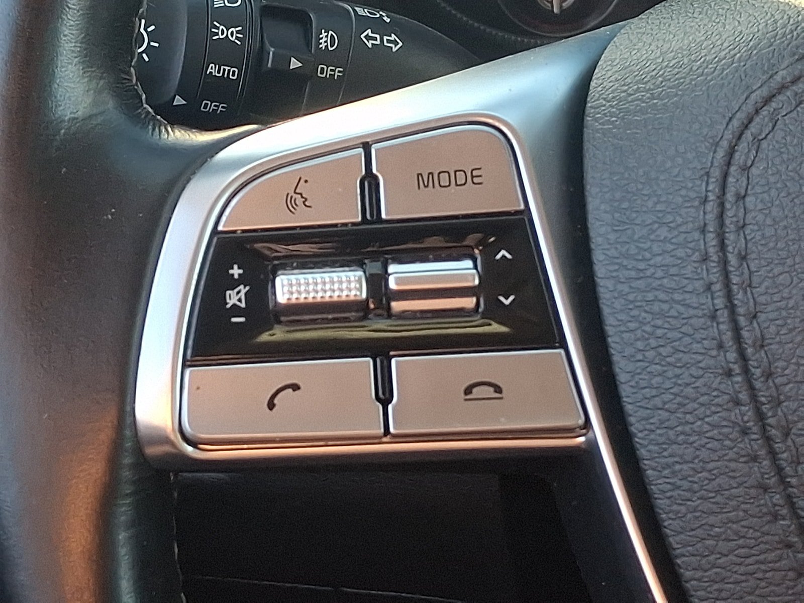 Used 2022 Kia Telluride SX w/ SX Prestige Package AWD/4WD image 21