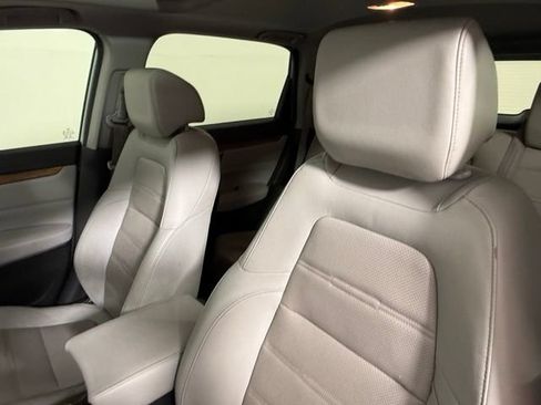 Certified 2020 Honda CR-V Touring image 32