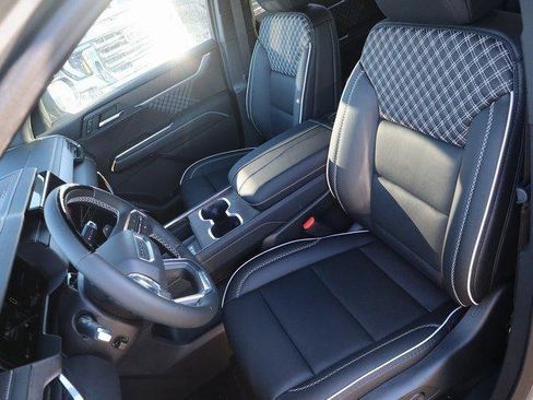 New 2026 GMC Acadia Denali w/ Super Cruise Package image 27