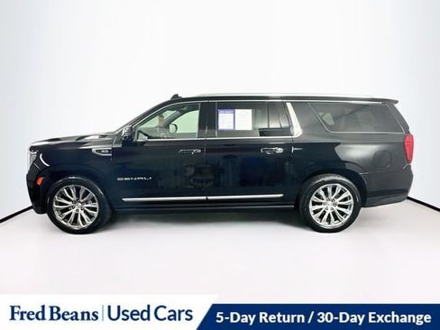 Used 2022 GMC Yukon XL Denali w/ Advanced Technology Package AWD/4WD image 5