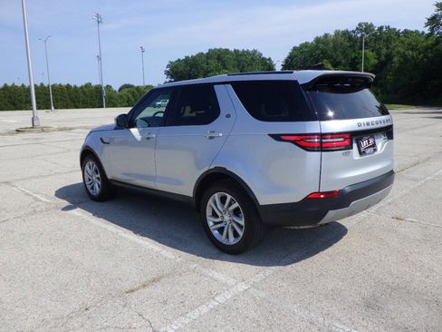 Used 2019 Land Rover Discovery HSE AWD/4WD image 3