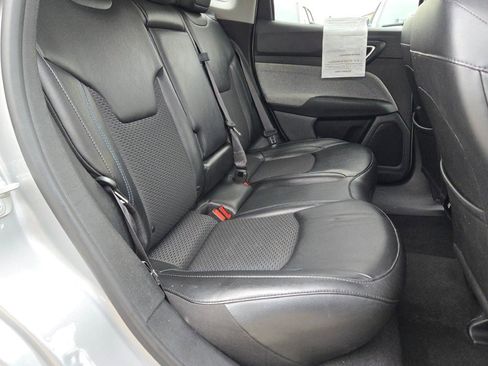 Used 2022 Jeep Compass Latitude w/ Convenience Group image 9