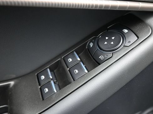 New 2026 Ford Explorer Active RWD image 12