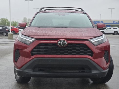 Used 2023 Toyota RAV4 XLE AWD/4WD image 14