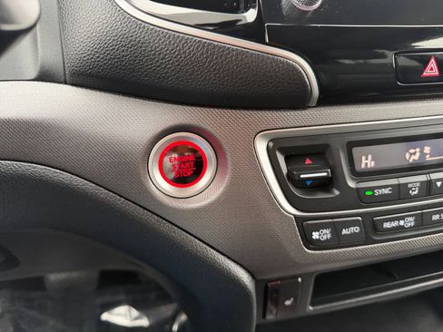 Used 2023 Honda Ridgeline RTL image 12