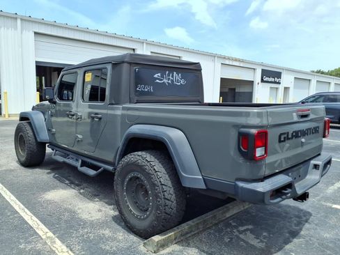 Used 2020 Jeep Gladiator Sport w/ Trailer Tow Package AWD/4WD image 12