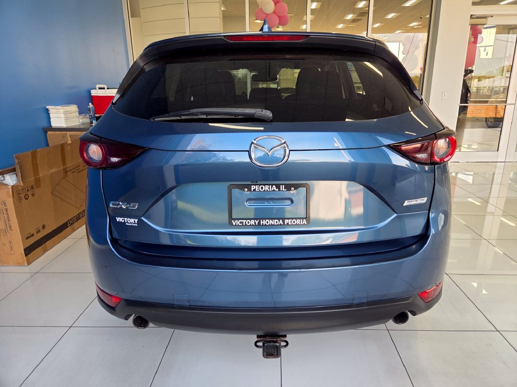 Used 2017 MAZDA CX-5 Touring w/ Preferred Equipment Package FWD image 7