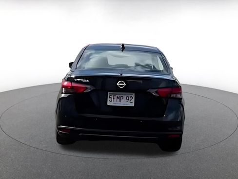 Used 2025 Nissan Versa SV FWD image 16