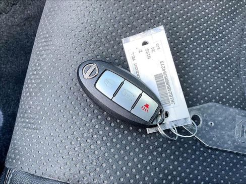 Used 2024 Nissan Z Performance w/ Floor Mat Package RWD image 32