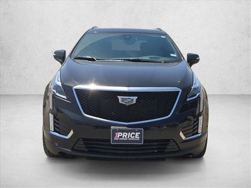 Used 2021 Cadillac XT5 Sportv AWD/4WD image 2