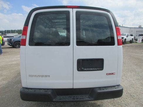 New 2026 GMC Savana 2500 w/ Driver Convenience Package RWD image 5