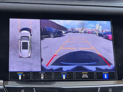 Used 2023 Cadillac XT6 Sport w/ Technology Package AWD/4WD image 33