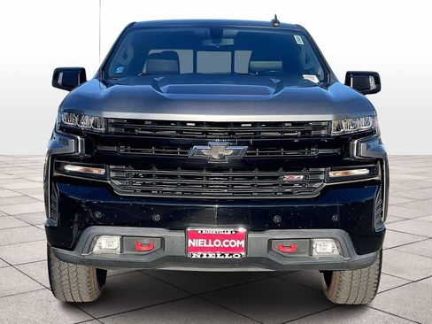 Used 2019 Chevrolet Silverado 1500 LT Trail Boss image 3