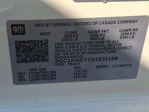 Used 2025 Chevrolet Silverado 2500 LT w/ Convenience Package AWD/4WD image 27