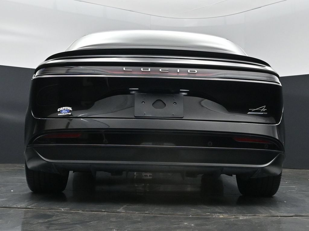 Used 2024 Lucid Air Touring AWD/4WD image 27