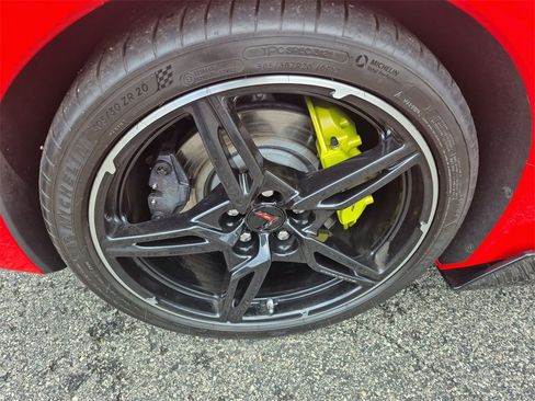 Used 2022 Chevrolet Corvette Stingray Preferred Cpe w/ Z51 Performance Package image 17