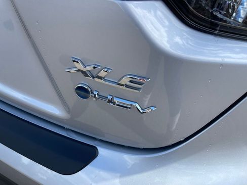 New 2026 Toyota Corolla XLE FWD image 9