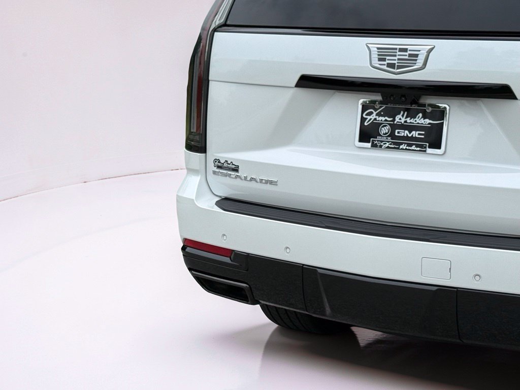 Used 2025 Cadillac Escalade Sport w/ Touring Package AWD/4WD image 15