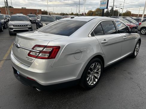 Used 2013 Ford Taurus Limited image 10