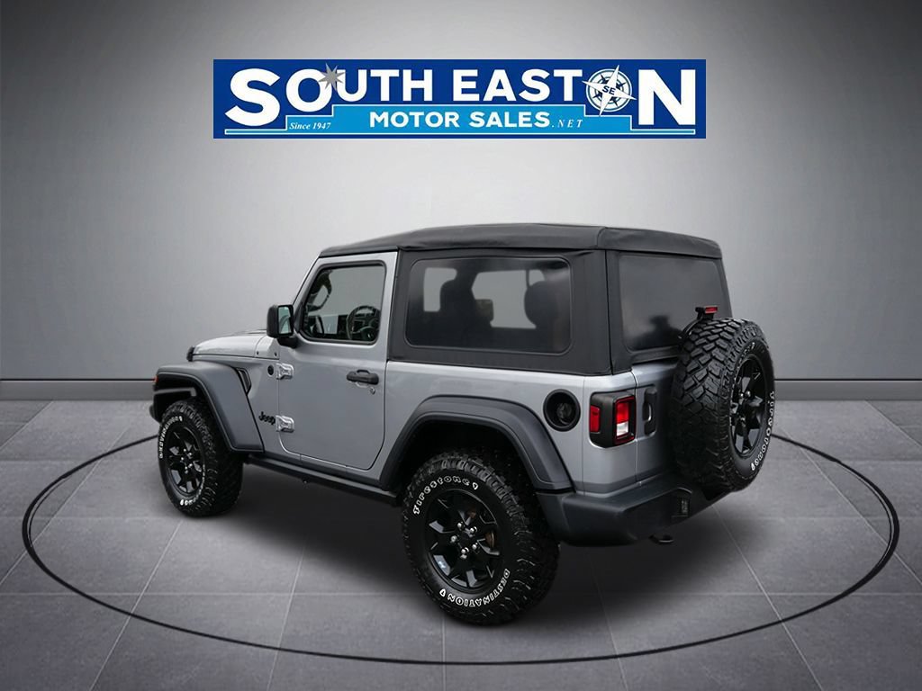 Used 2020 Jeep Wrangler Sport AWD/4WD image 5