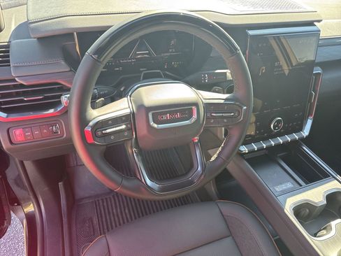 Used 2026 GMC Acadia AT4 w/ Super Cruise Package image 18