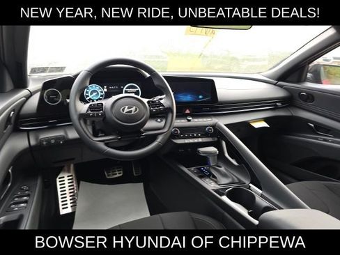 New 2026 Hyundai Elantra Sport image 6