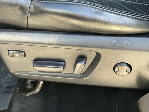 Certified 2020 Toyota Tundra Platinum AWD/4WD image 30