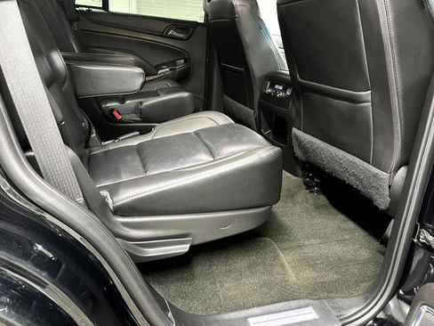 Used 2018 Chevrolet Tahoe LT w/ Luxury Package image 29