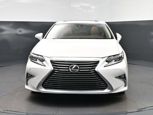 Used 2018 Lexus ES 350 w/ Premier Package FWD image 10