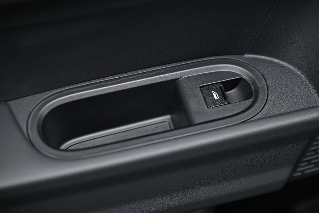 New 2026 MINI Cooper 4-Door Hardtop FWD image 23