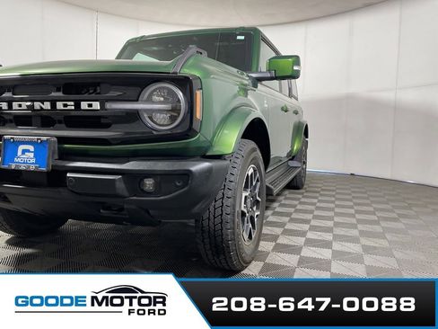 Used 2025 Ford Bronco Outer Banks image 25