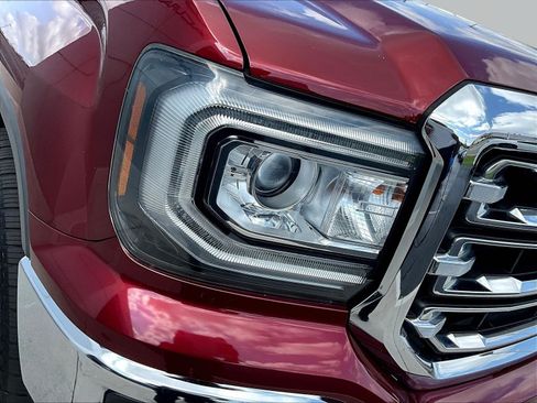 Used 2017 GMC Sierra 1500 SLT w/ SLT Premium Package AWD/4WD image 33