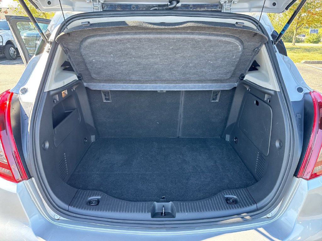 Used 2022 Buick Encore Preferred w/ Safety Package AWD/4WD image 23