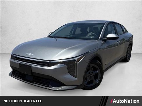 Used 2025 Kia K4 FWD image 1