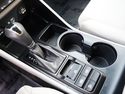 Used 2020 Hyundai Tucson SE image 21