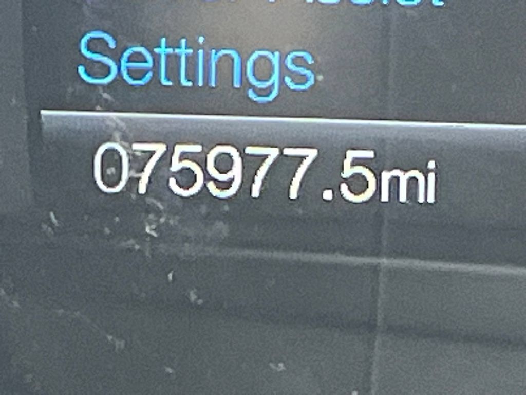 Used 2019 Ford Fusion SE FWD image 22