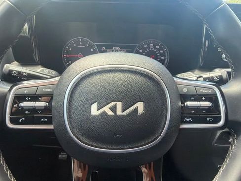Certified 2023 Kia Sorento S AWD/4WD image 22