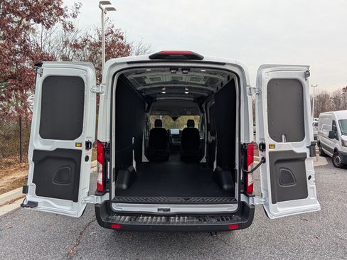 New 2026 Ford Transit 250 148 Medium Roof w/ Load Area Protection Package image 9