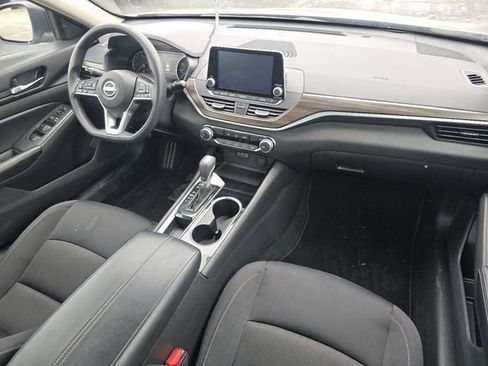 Used 2024 Nissan Altima 2.5 SV image 20