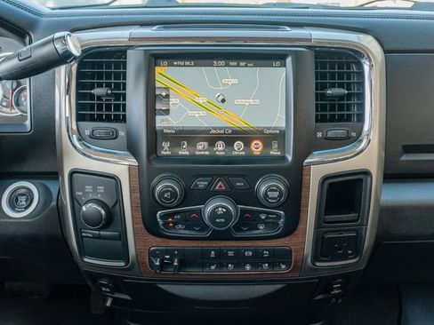 Used 2015 RAM 3500 Laramie w/ Cold Weather Group image 26