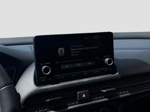 Certified 2025 Honda HR-V Sport image 12